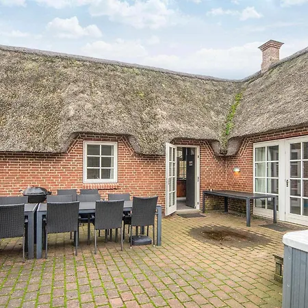 Luxury Retreat With Pool - By Traum Semesterbostad *