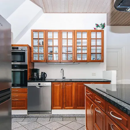 Luxury Retreat With Pool - By Traum